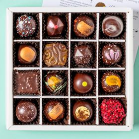 Fresh Dark Chocolate Selection Box - Medium